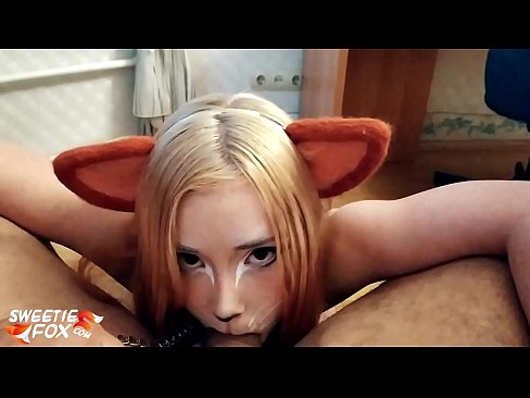 ❤️ Kitsune waxay liqaysaa dick oo afkeeda ku dhufatey Porno Guri  ❤