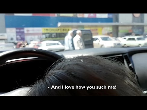 ❤️ Si sax ah loogu nuugay goobta baabuurta la dhigto ee ka baxsan dukaanka weyn Porno Guri ❤